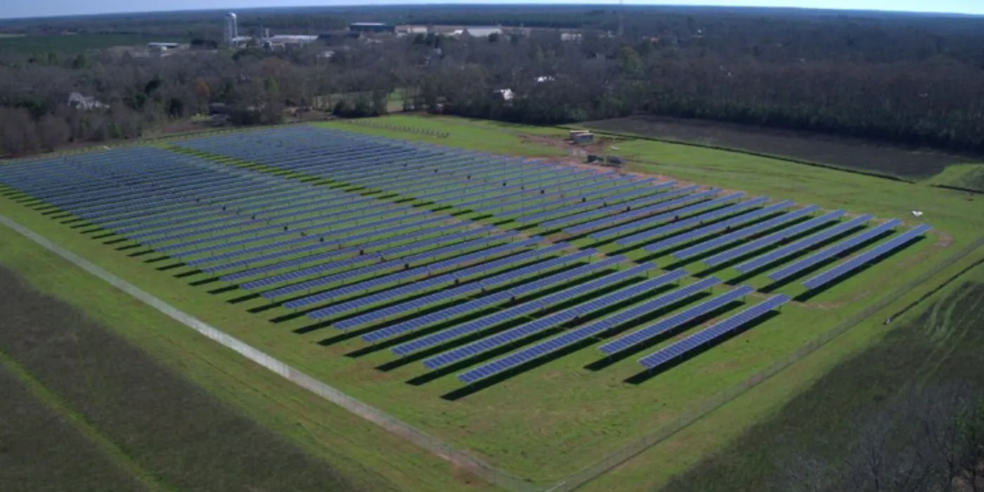 jimmy carter's 10 acre solar farm in plains, ga